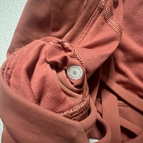 Lululemon Free To Be Serene Strappy Sports Bra Size 6 Coral Pink - Picture 7 of 7